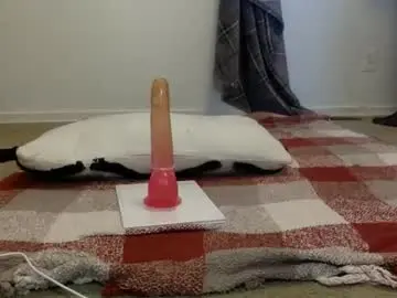 Chaturbate Adult Video Chat of masked_femboy_stella