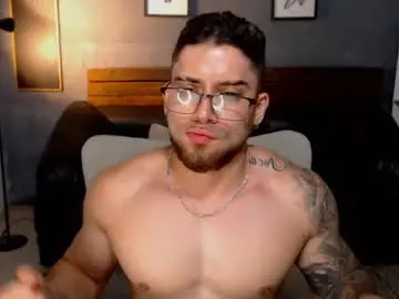 Chaturbate Best live sex cam show of mike_montoya