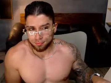 Chaturbate Watch Live Sex Cams of mike_montoya