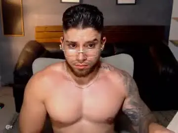 Chaturbate Sex Cam of mike_montoya