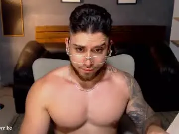 Chaturbate Private Sex Chat of mike_montoya