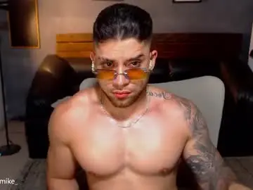 Chaturbate Free Live Porn of mike_montoya