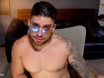 Chaturbate Nude Webcam of mike_montoya