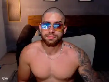 Chaturbate Live Porn of mike_montoya
