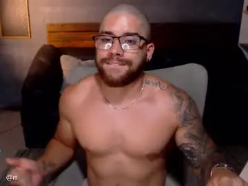Chaturbate Sex Cam of mike_montoya