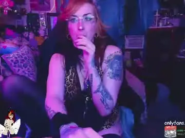 Chaturbate Live Sex Cam of r2dho3