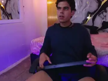 Chaturbate Free Porn Cam of zumriz_art
