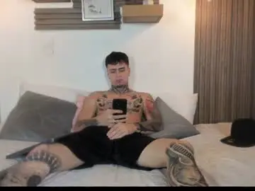Chaturbate Live Porn of acxel_prescot