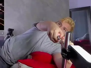 Chaturbate Live Porn of badkenn