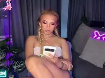 Chaturbate Live Sex Cam of cockprincess_dianna