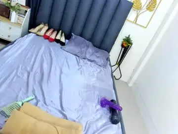 Chaturbate Best live sex cam show of hannah_louissex