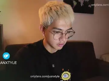 Chaturbate Free Live Porn of juancamroom