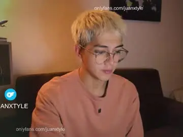 Chaturbate Live Porn of juancamroom