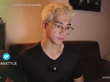 Chaturbate Live Porn of juancamroom