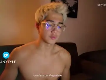 Chaturbate Free Live Porn of juancamroom