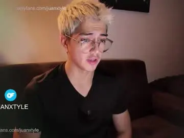 Chaturbate Free Live Porn of juancamroom