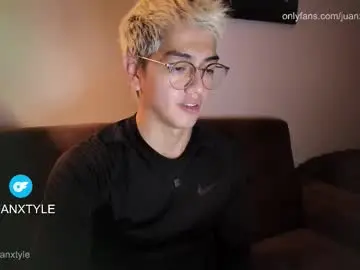 Chaturbate Live Porn of juancamroom