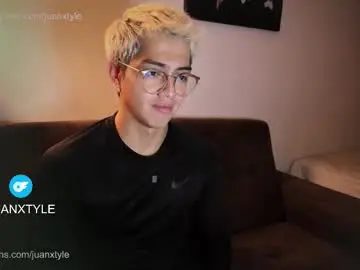 Chaturbate Sex Cam of juancamroom