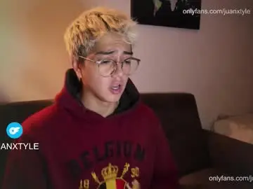 Chaturbate Adult Video Chat of juancamroom