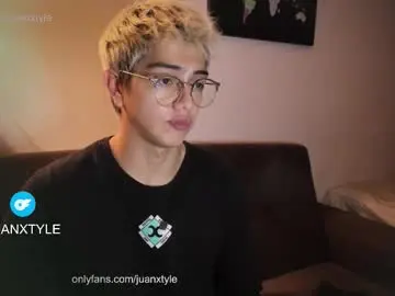 Chaturbate Watch Live Sex Cams of juancamroom