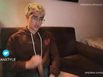 Chaturbate Private Sex Chat of juancamroom