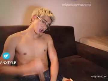 Chaturbate Sex Cam of juancamroom