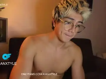 Chaturbate Free Live Porn of juancamroom