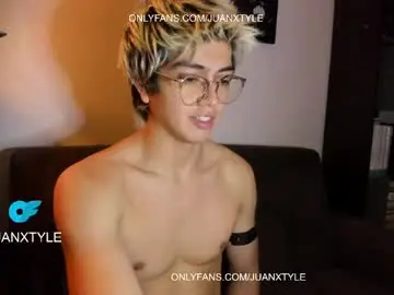 Chaturbate Live Porn of juancamroom