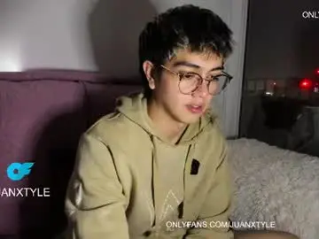 Chaturbate Free Live Porn of juancamroom