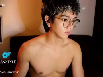 Chaturbate Free Porn Cam of juancamroom