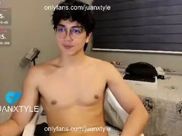 Chaturbate Watch Live Sex Cams of juancamroom