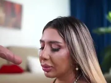 Chaturbate Free Live Porn of lucyyrosse