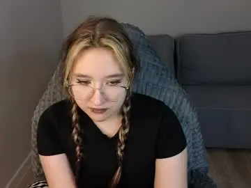 Chaturbate Live Sex of luna_host