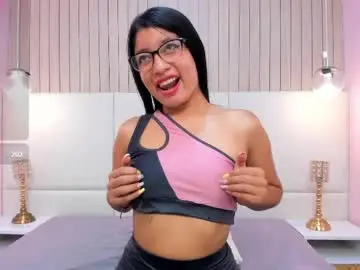 Chaturbate Live Sex of melanywayne_