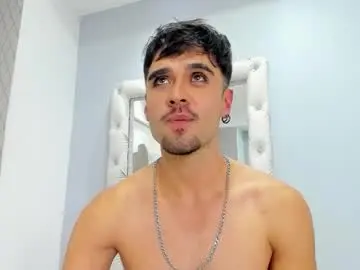 Chaturbate Adult Video Chat of brunoturnerr