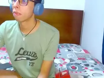 Chaturbate Adult Video Chat of dtwink0310