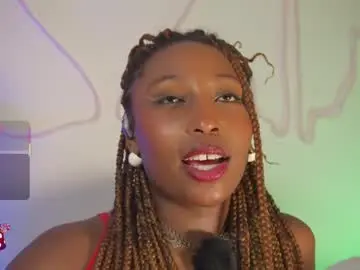 Chaturbate Nude Webcam of emmasanzoficial