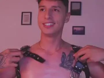 Chaturbate Free Porn Cam of guy_twinks