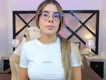 Chaturbate Free Live Porn of miasilverr
