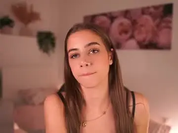 Chaturbate Best live sex cam show of oliviamoretti