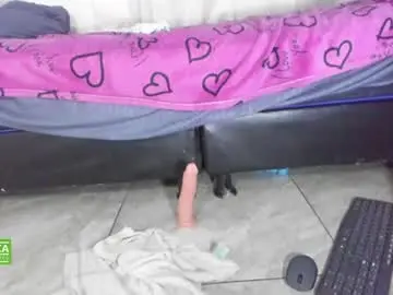 Chaturbate Live Sex of pretty_valen