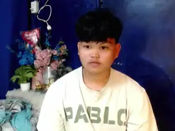 Chaturbate Live Sex Cam of rnl_cum