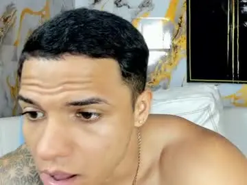 Chaturbate Free Porn Cam of alan_vitori