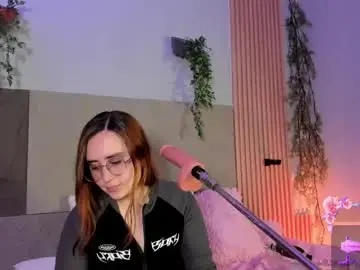 Chaturbate Free Live Porn of alice_cute77