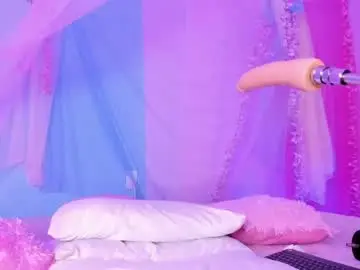 Chaturbate Live Sex Cam of alice_cute77