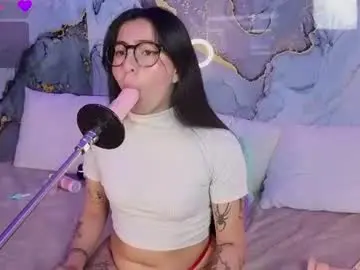 Chaturbate Adult Webcams of alice_cute77