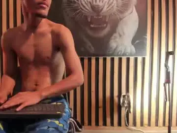Chaturbate Sex Chat of camilo_contrerass