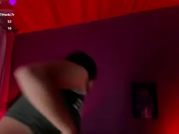 Chaturbate Live Sex Cam of cata_greenn