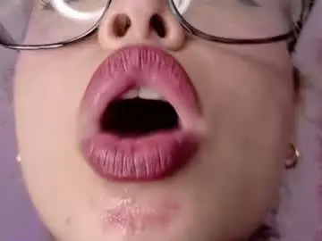 Chaturbate Live Porn of haelycute