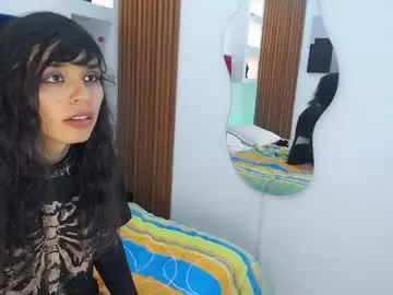 Chaturbate Live Sex of lucy_montealegre